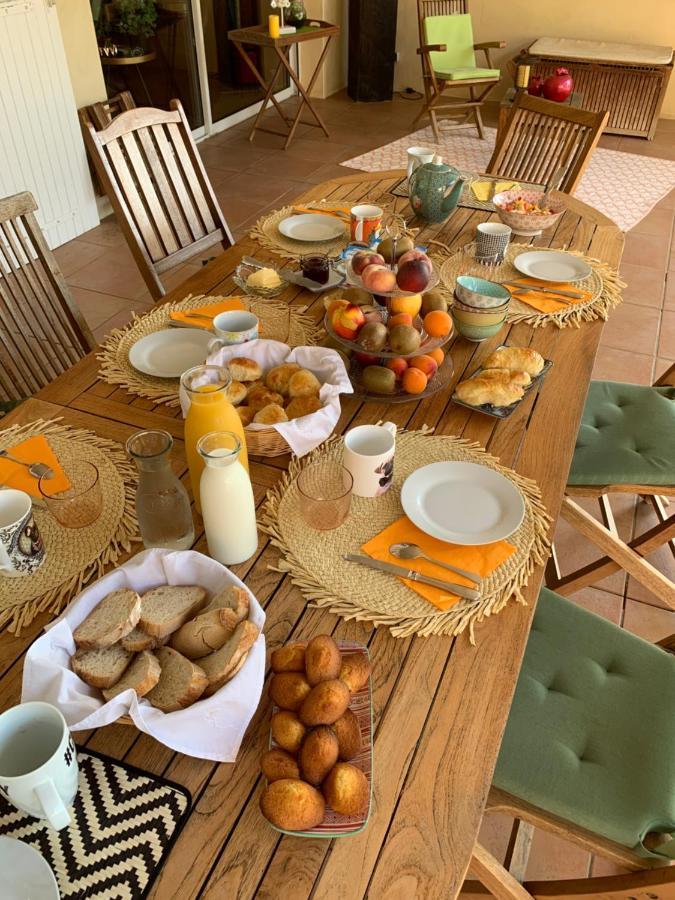 Atelier Des Vidaux Bed & Breakfast Saint-Aunes Bagian luar foto