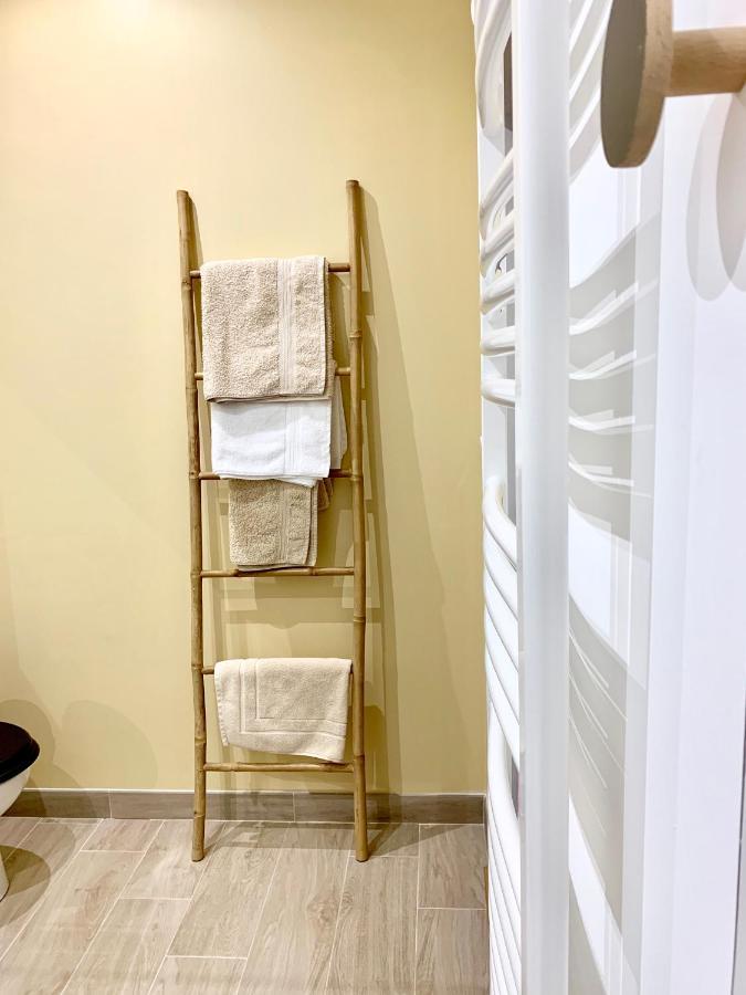 Atelier Des Vidaux Bed & Breakfast Saint-Aunes Bagian luar foto